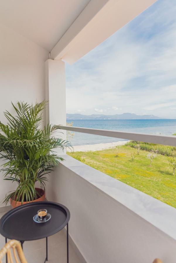 Seaside Suites Kavos Luaran gambar