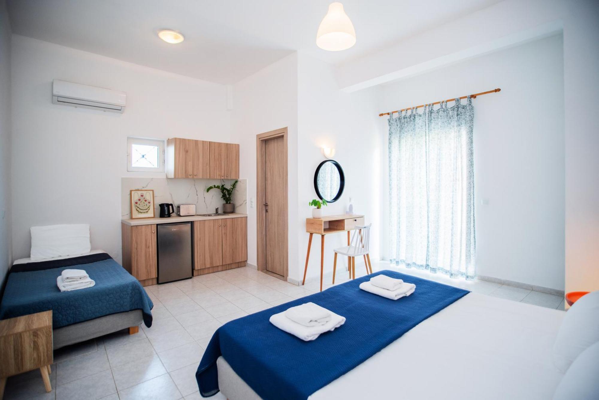 Seaside Suites Kavos Luaran gambar