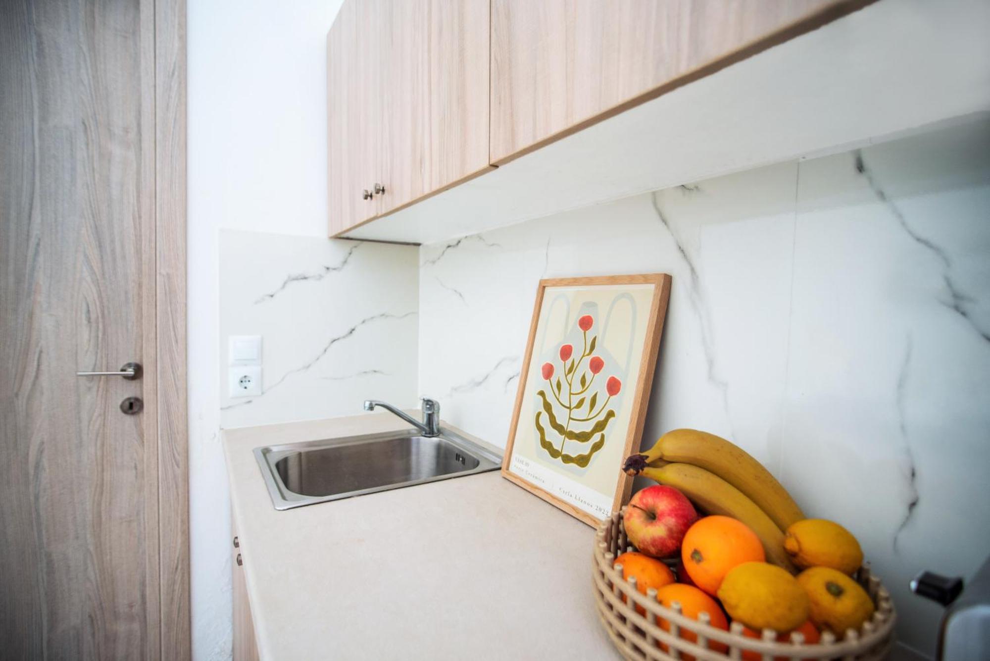 Seaside Suites Kavos Luaran gambar